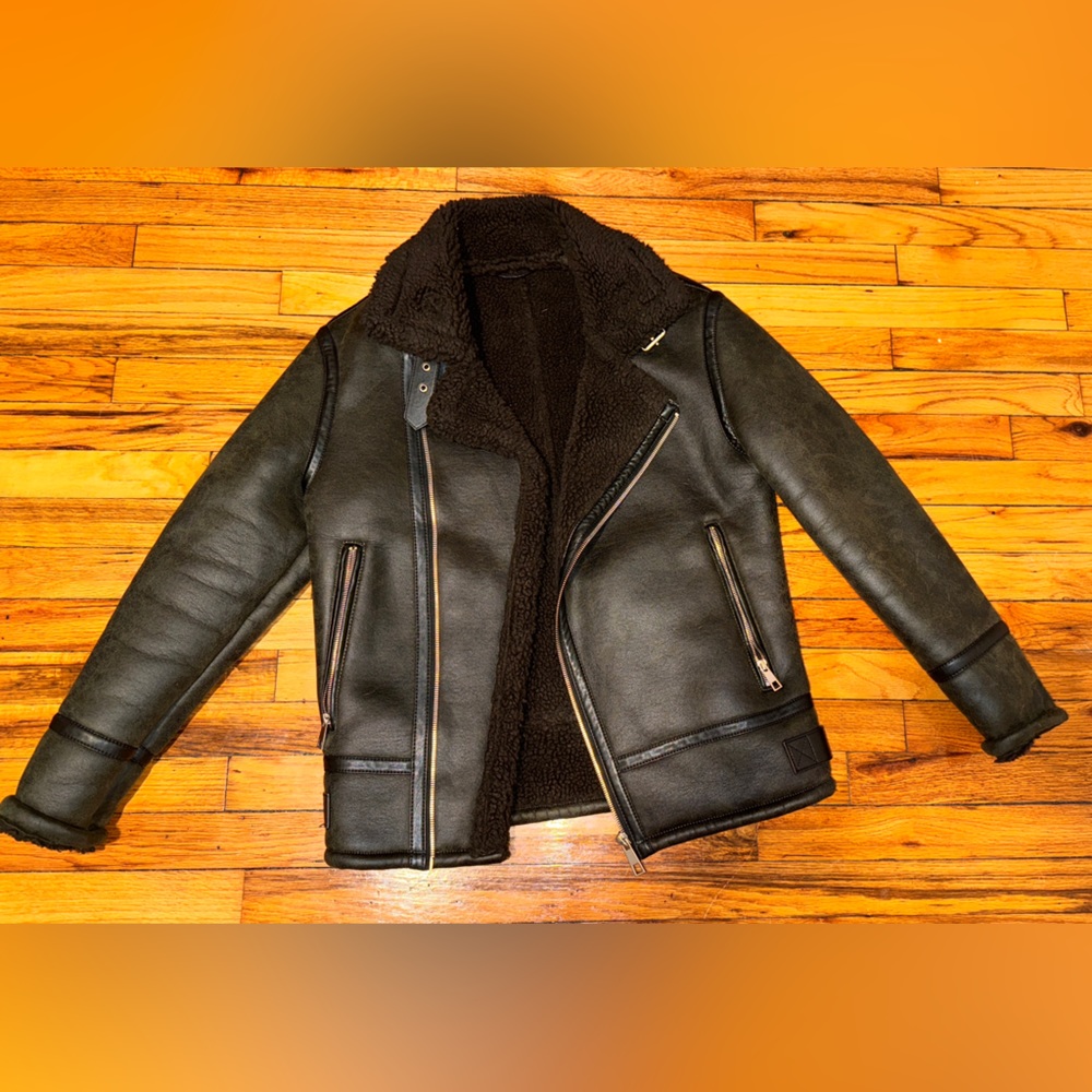 Zara Men’s Faux Leather Shearling Jacket Gem
